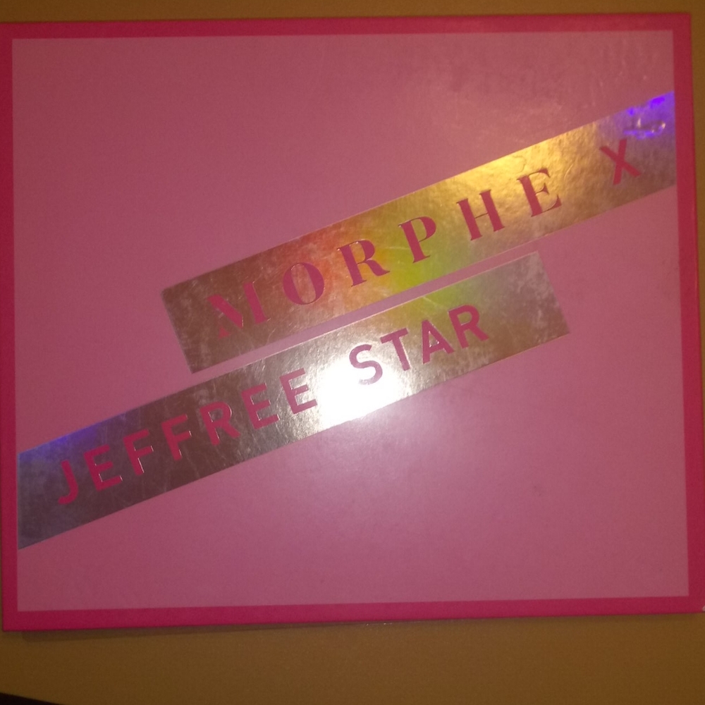 Morphe x Jeffree Star colab palette